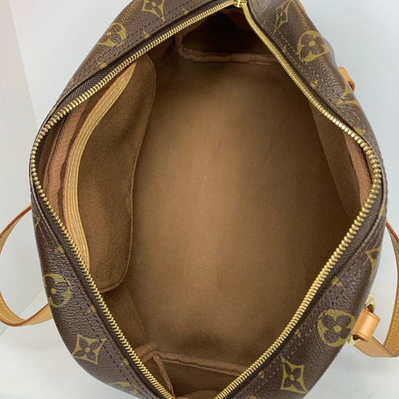 Louis Vuitton Monogram Montorgueil PM Shoulder Bag - Picture 10 of 12